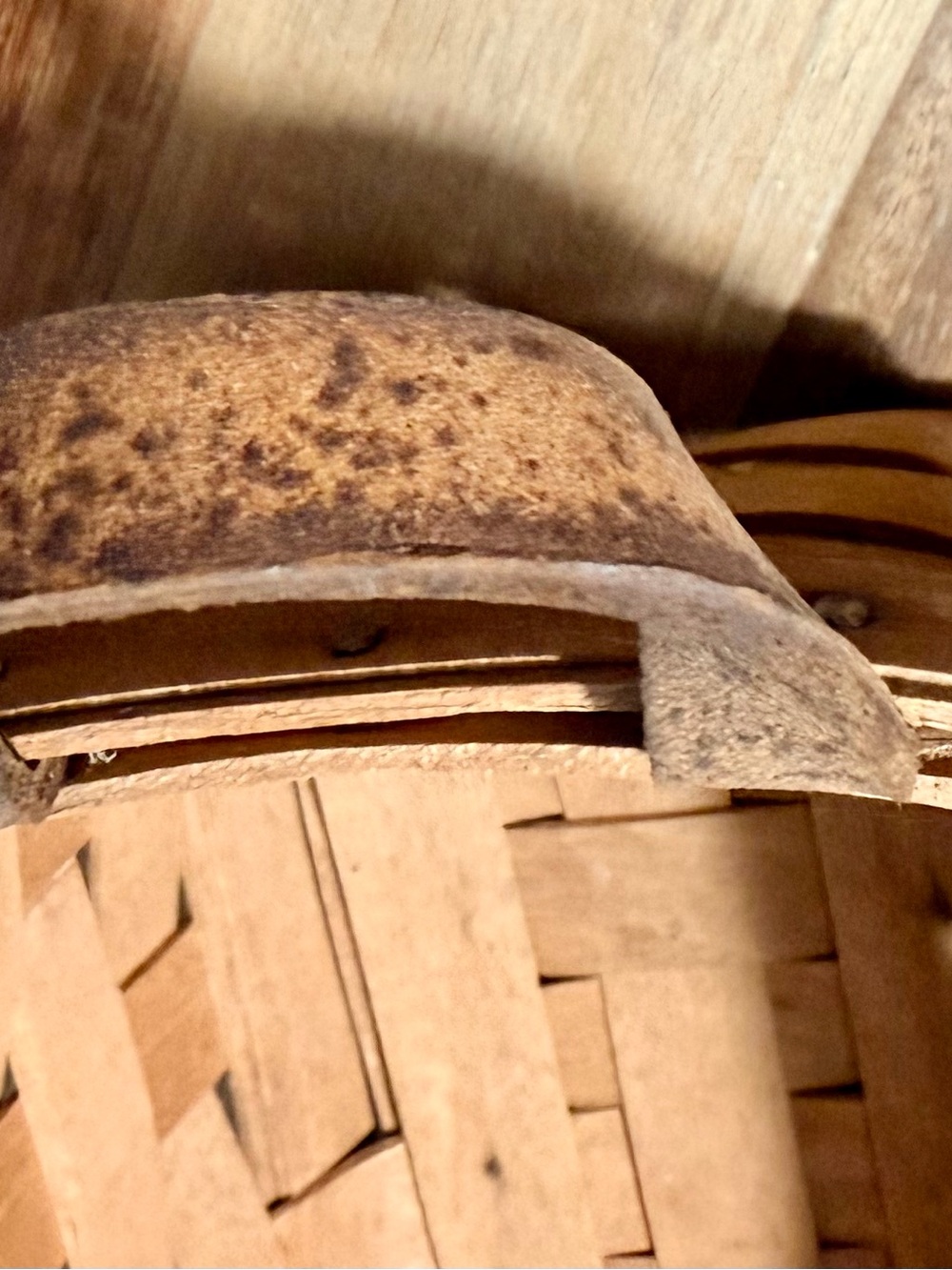 Vintage Longaberger Small Market Basket | Handwoven Wood, Leather Handles - Picture 10 of 12
